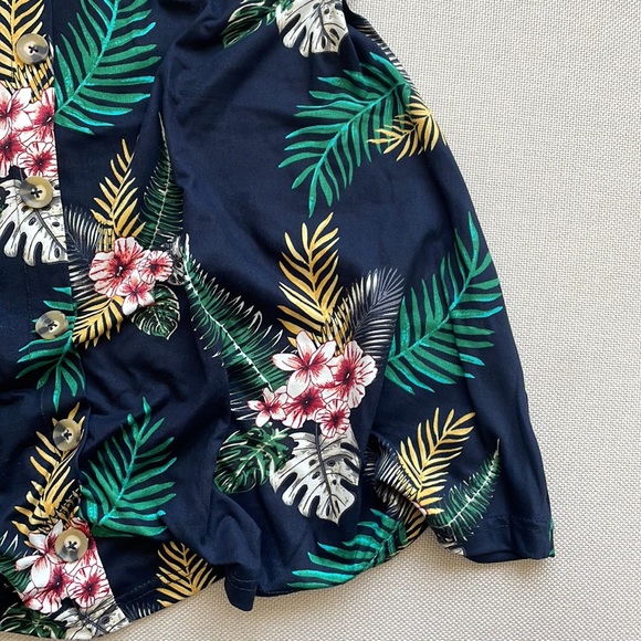 Floral Print Button Placket Midi Skirt- Navy Floral - Picture 2 of 4